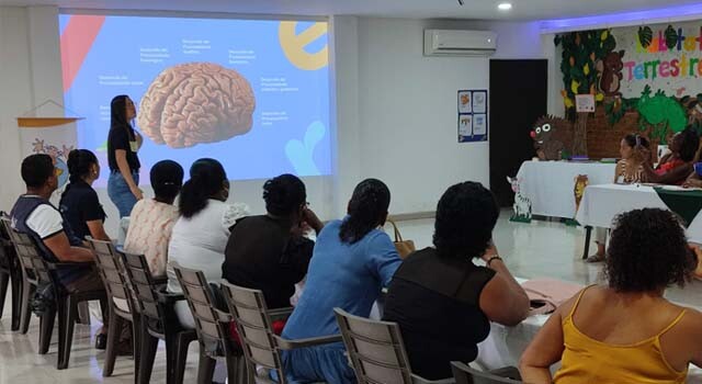COLOMBIA FORMACION DOCENTES_WEBINAR.jpg